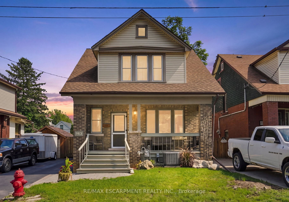 163-grosvenor-avenue-s-hamilton-ontario-x13746978