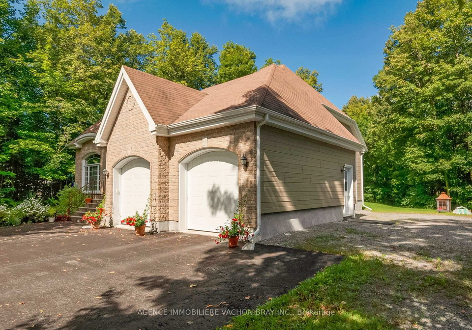 20233-maple-road-south-glengarry-ontario-x13747034