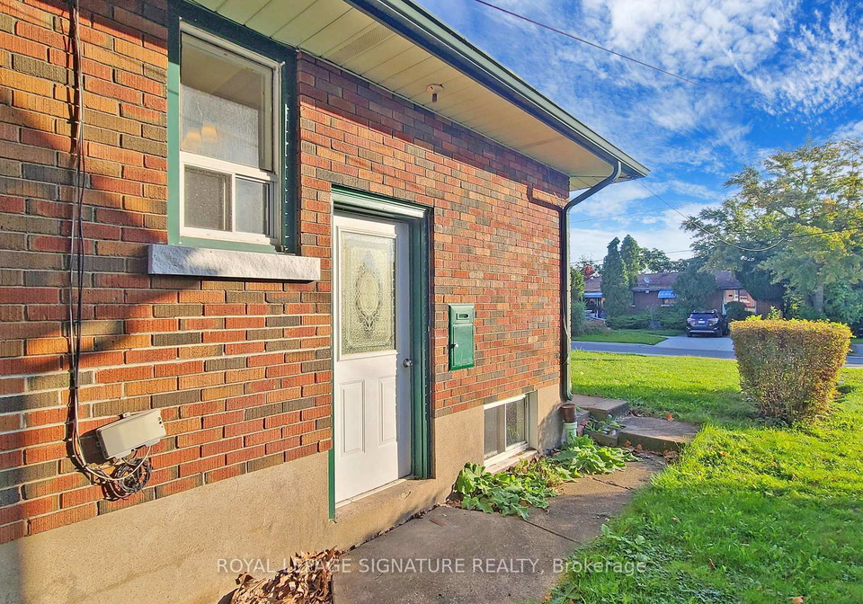 127-moffatt-street-st-catharines-ontario-x13747070