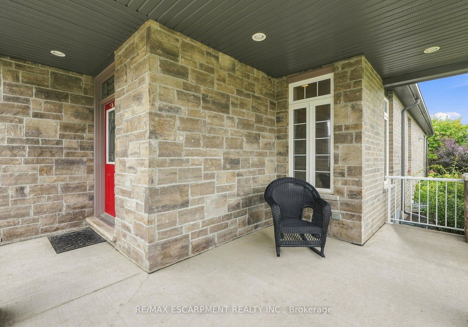 33-norma-crescent-guelph-ontario-x13747112