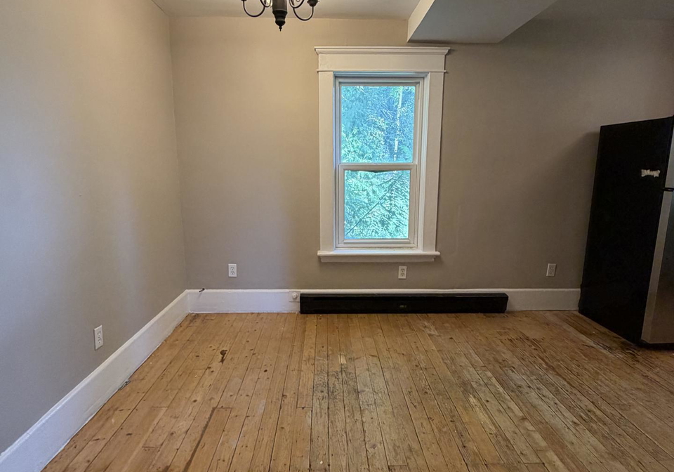 242-dublin-street-peterborough-ontario-x13747346