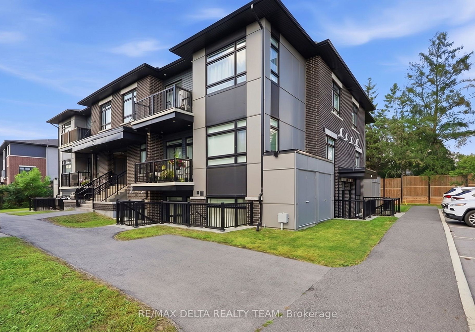 400-rolling-meadow-crescent-ottawa-ontario-x13747490