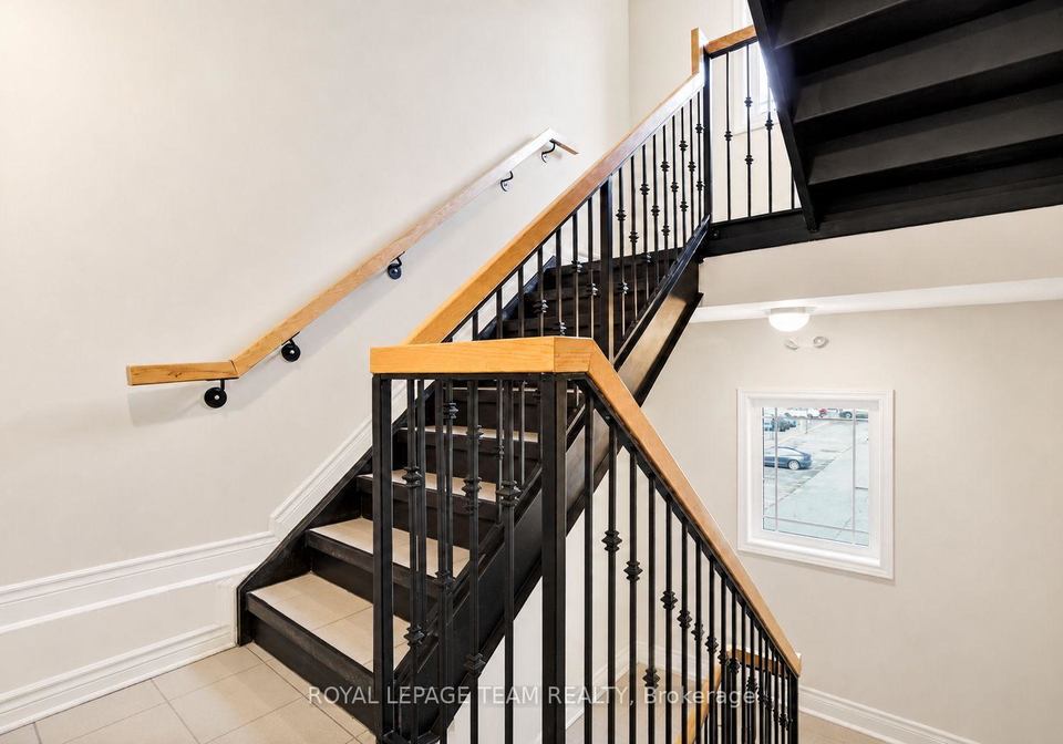 200-paseo-private-ottawa-ontario-x13747578