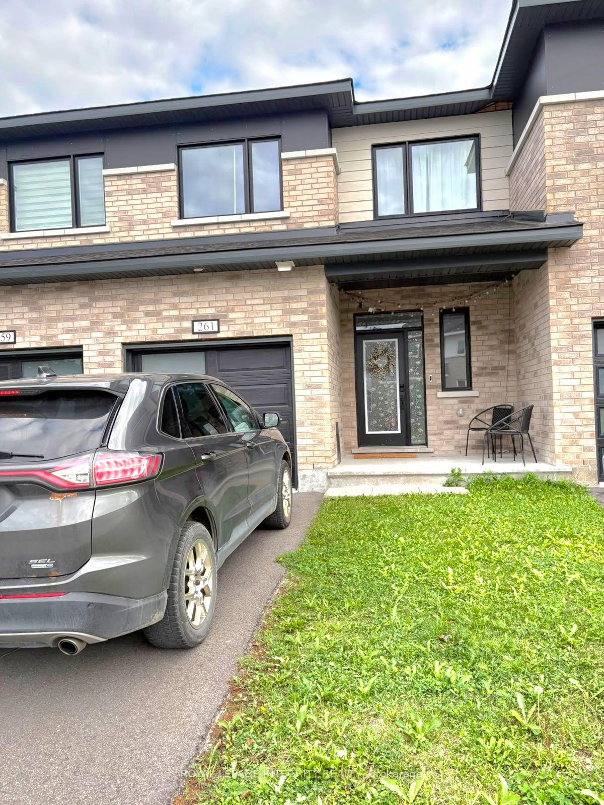 261-ormiston-crescent-ottawa-ontario-x13747678