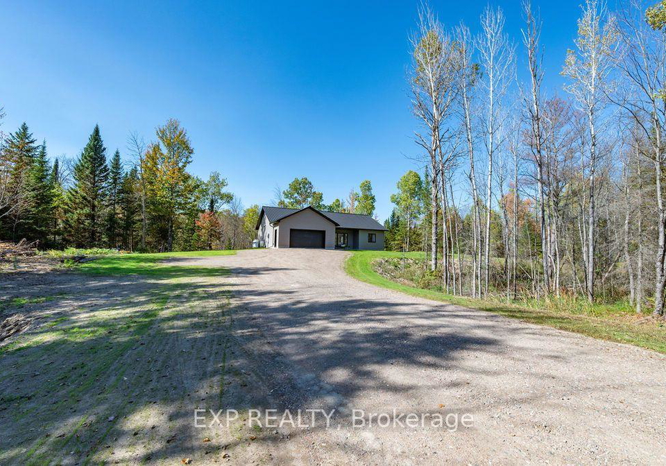 2394a-highway-highway-admastonbromley-ontario-x13747882