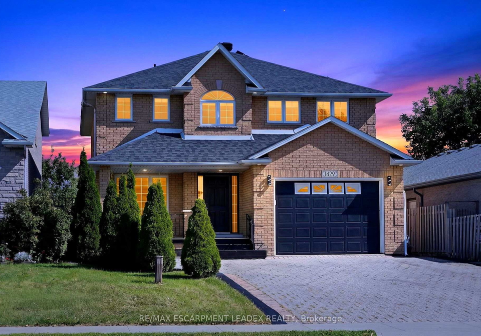 1429-upper-sherman-avenue-hamilton-ontario-x13747944