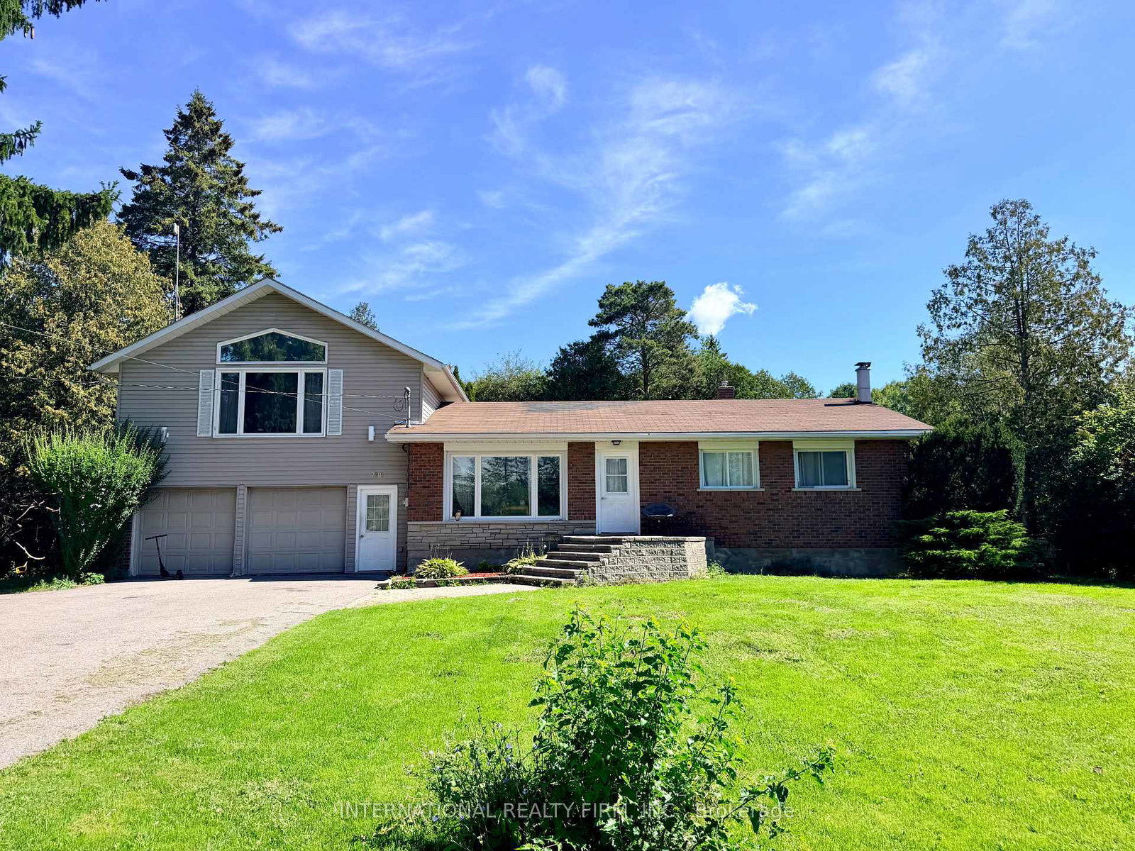 2601-division-street-hamilton-township-ontario-x13748058