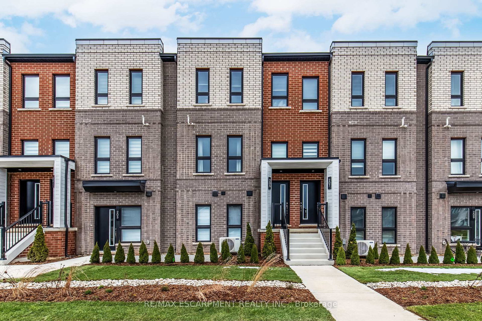 90-skinner-road-hamilton-ontario-x13748062
