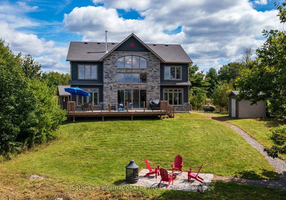 730-124-highway-mckellar-ontario-x13748240