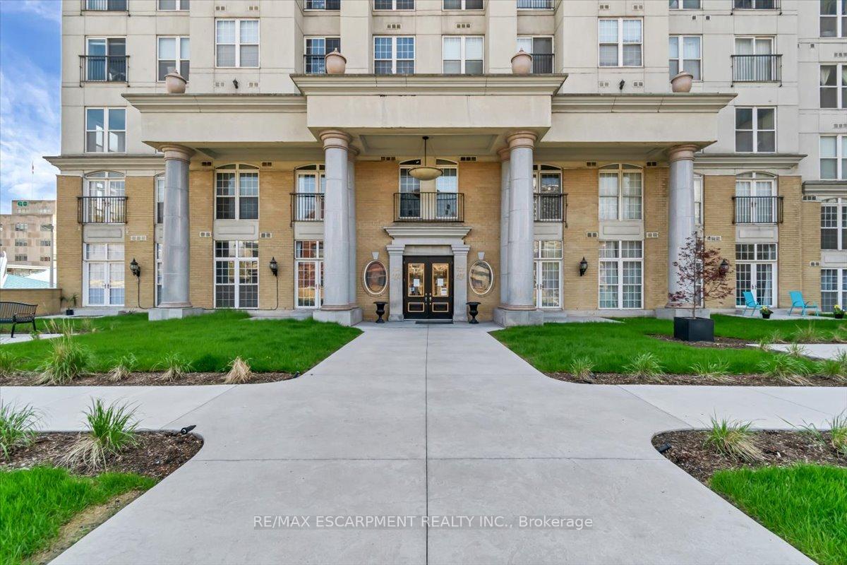135-james-street-s-hamilton-ontario-x13748290