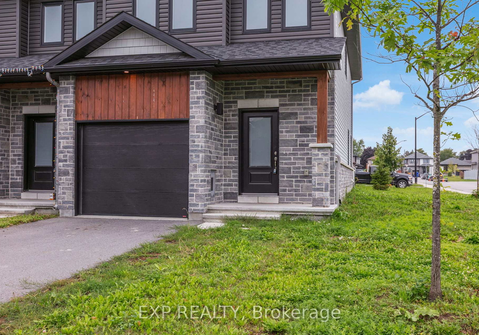 126-dowdall-circle-carleton-place-ontario-x13748444