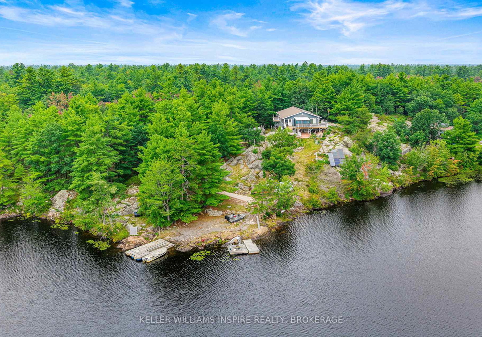 2526-sheffield-long-lake-stone-mills-ontario-x13748484