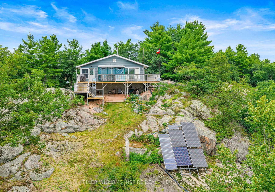 2526-sheffield-long-lake-stone-mills-ontario-x13748484