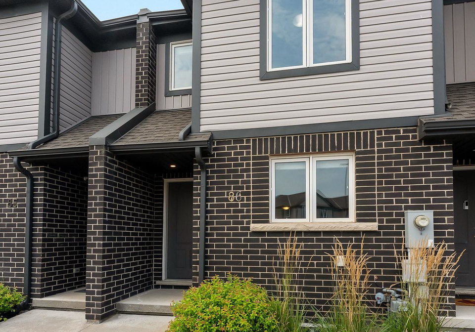 7768-ascot-circle-niagara-falls-ontario-x13748588