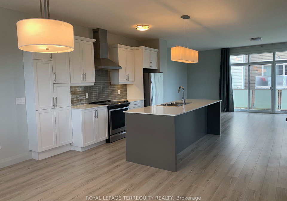 3025-singleton-avenue-london-south-ontario-x13748768