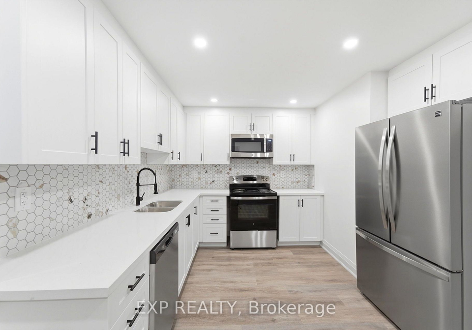 4422-huron-street-niagara-falls-ontario-x13748796