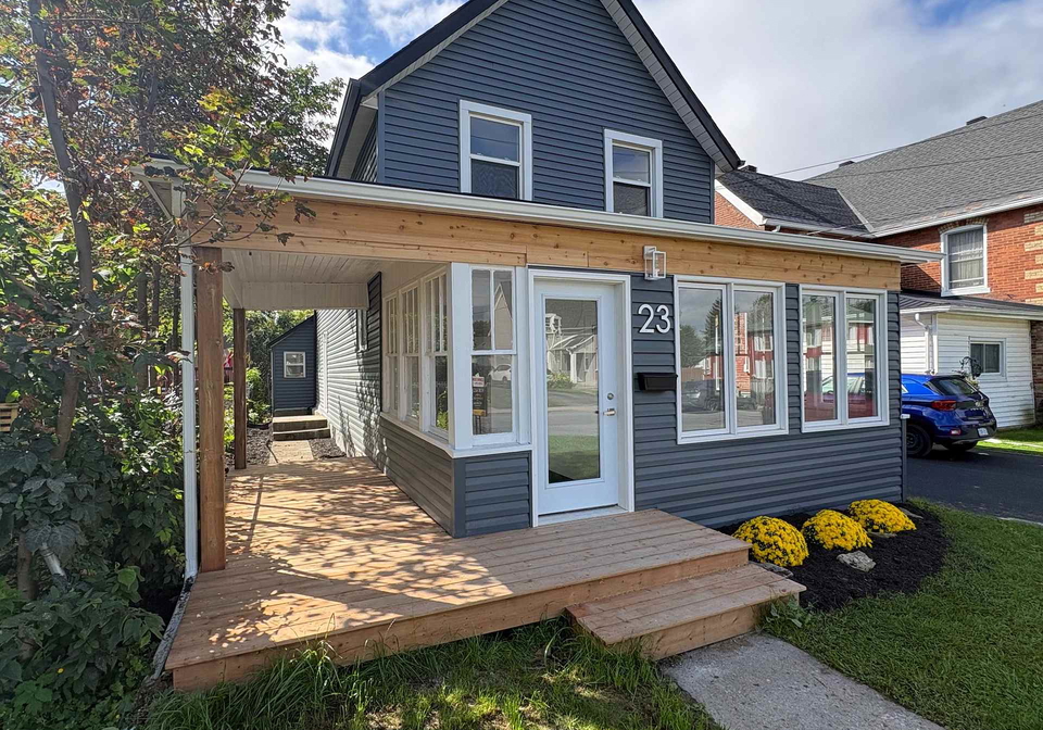 23-strathcona-street-smiths-falls-ontario-x13748886