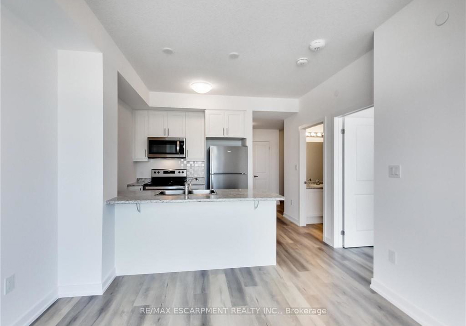 470-dundas-street-e-hamilton-ontario-x13749042