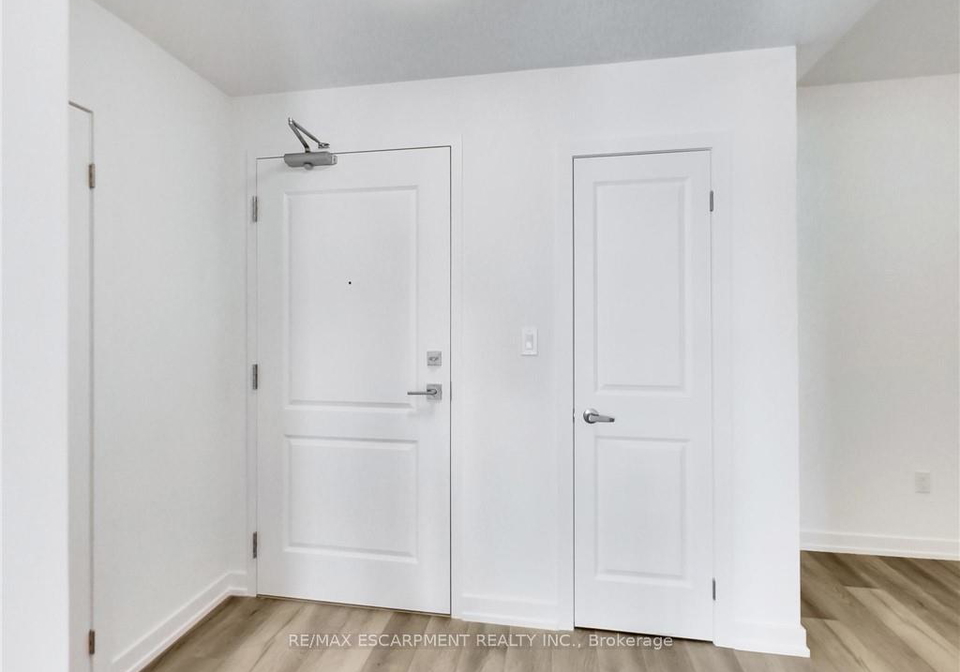 470-dundas-street-e-hamilton-ontario-x13749042