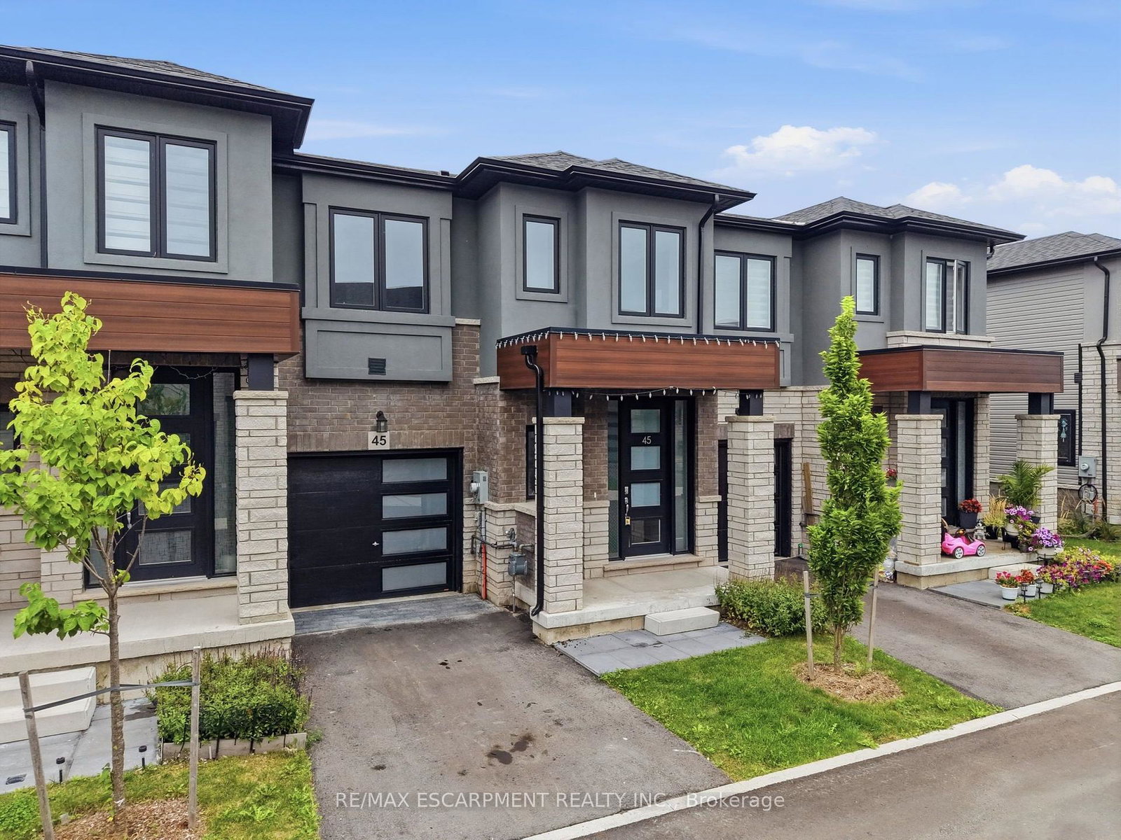 155-equestrian-way-cambridge-ontario-x13749060