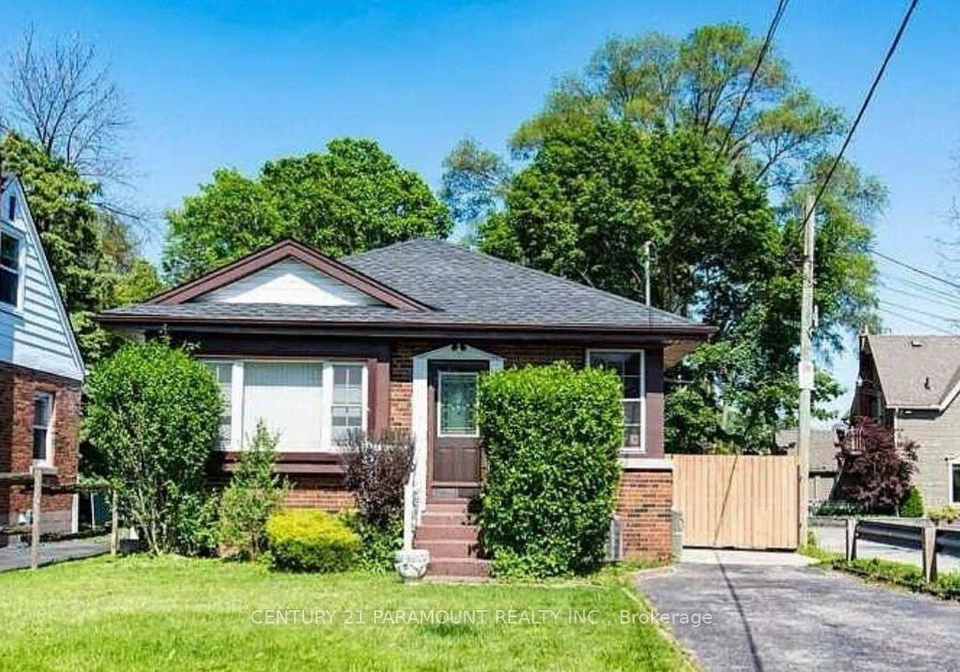 16-kingsmount-street-hamilton-ontario-x13749134
