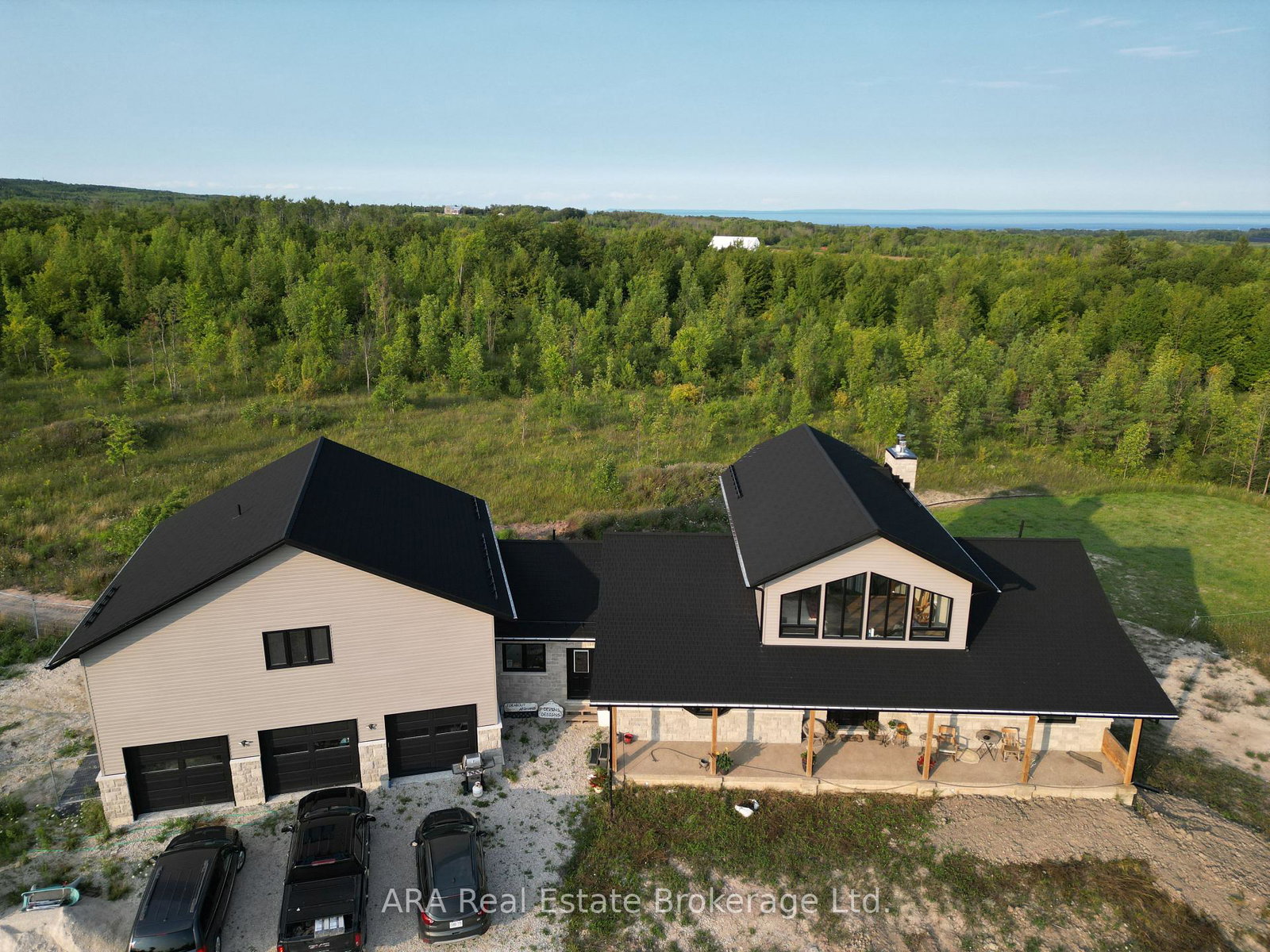 245211-22-side-road-meaford-ontario-x13749140