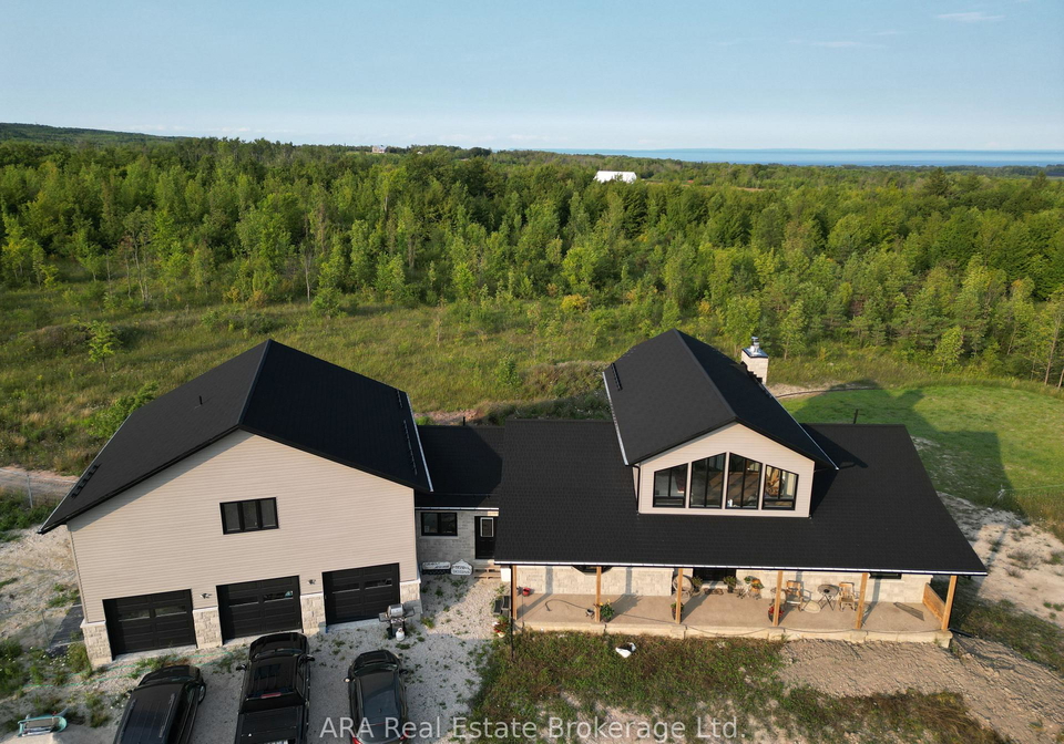245211-22-side-road-meaford-ontario-x13749140