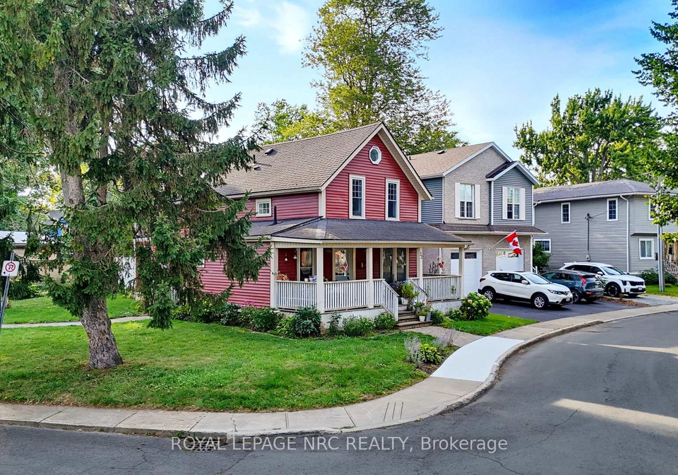 5queens-circle-fort-erie-ontario-x13749226