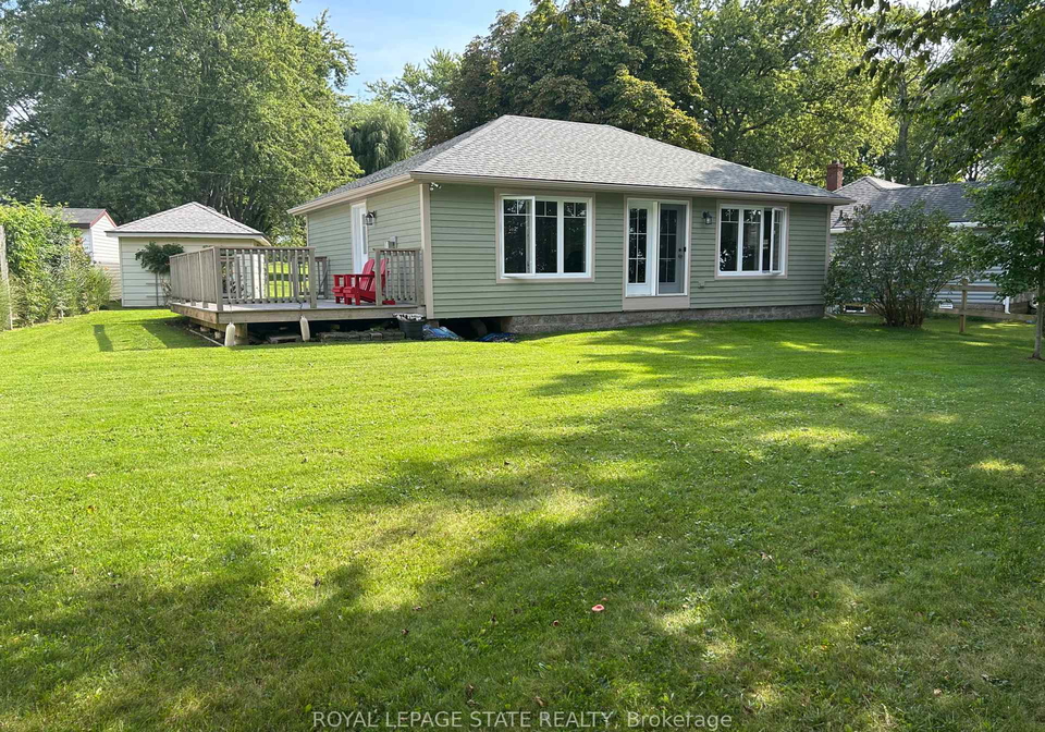 23-upper-mohawk-point-haldimand-ontario-x13749314