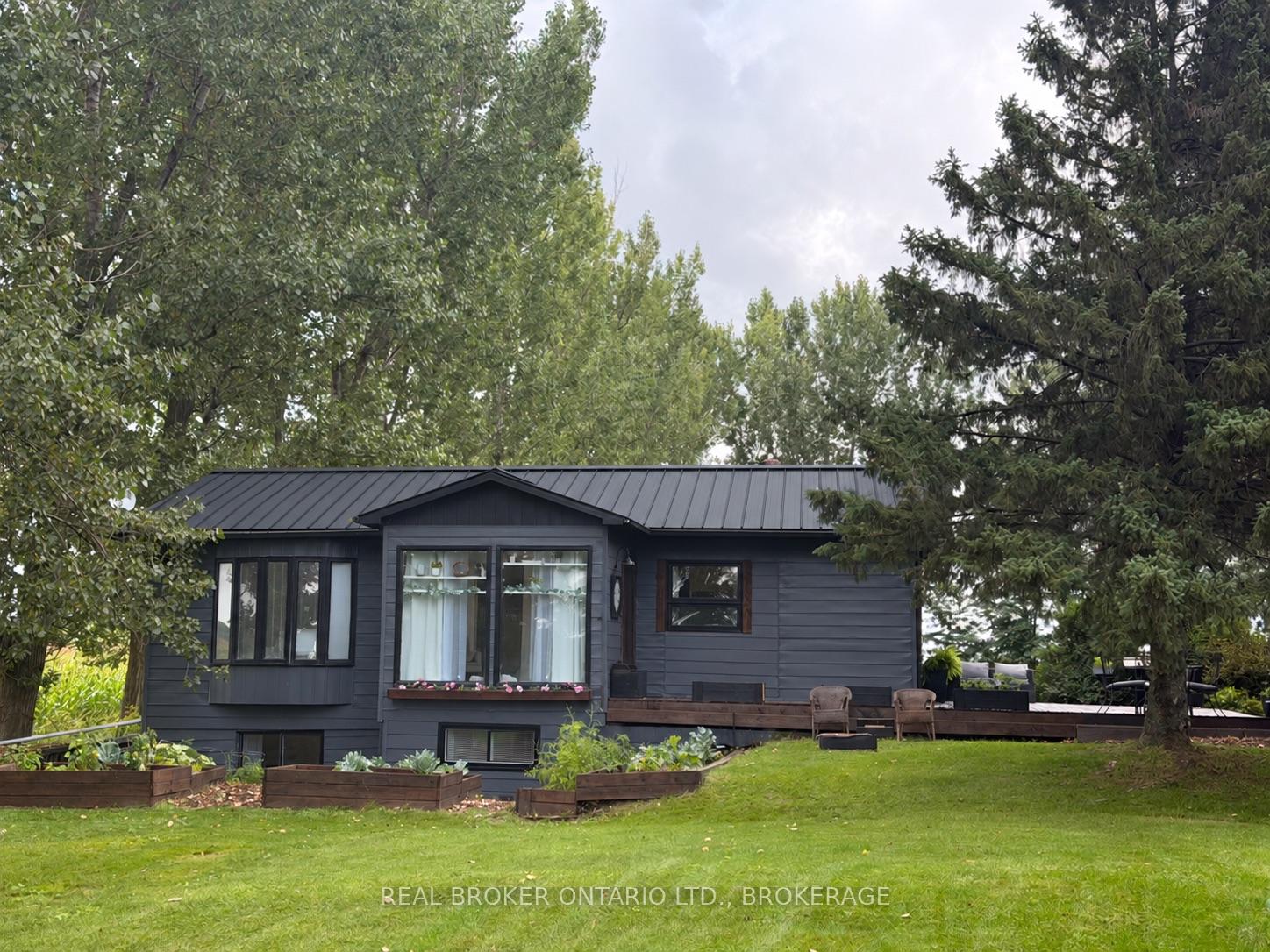 21809-concession-3-road-south-glengarry-ontario-x13749316