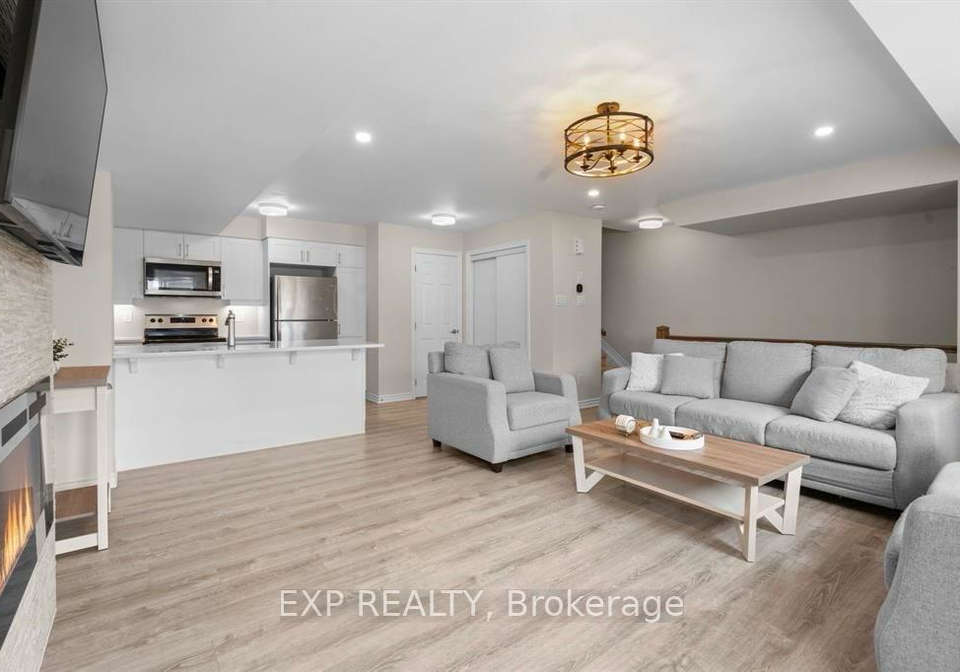 304-lapland-private-kanata-ontario-x13749394