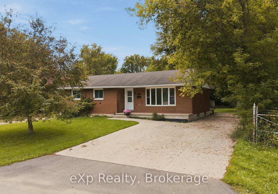 236-bruce-street-s-west-grey-ontario-x13749550