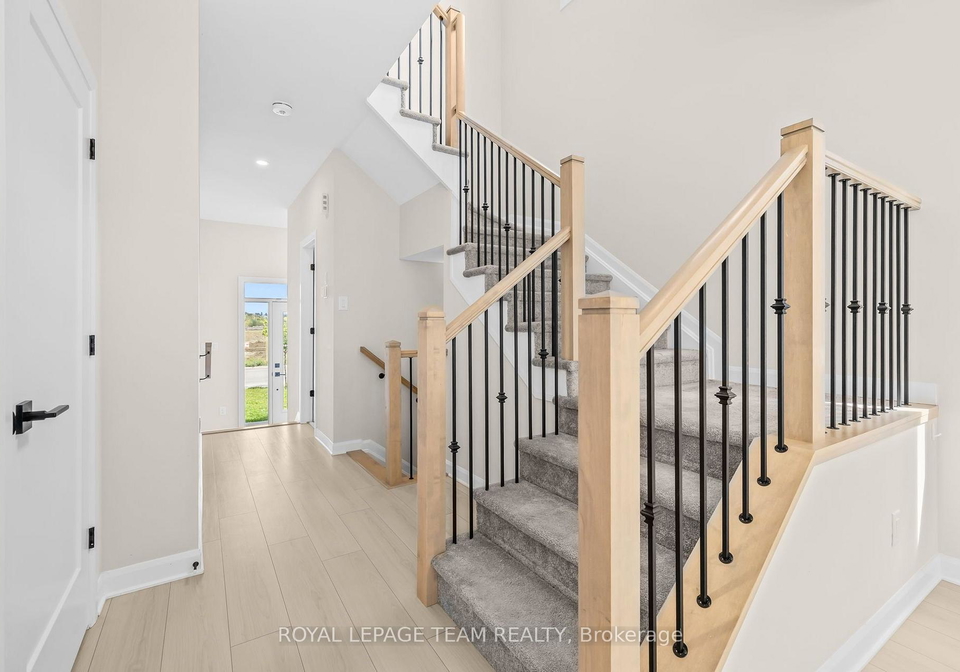 521-winterset-road-kanata-ontario-x13749644