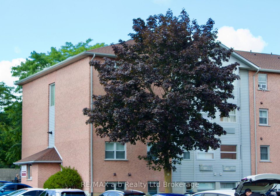 56-hiawatha-road-woodstock-ontario-x13750054