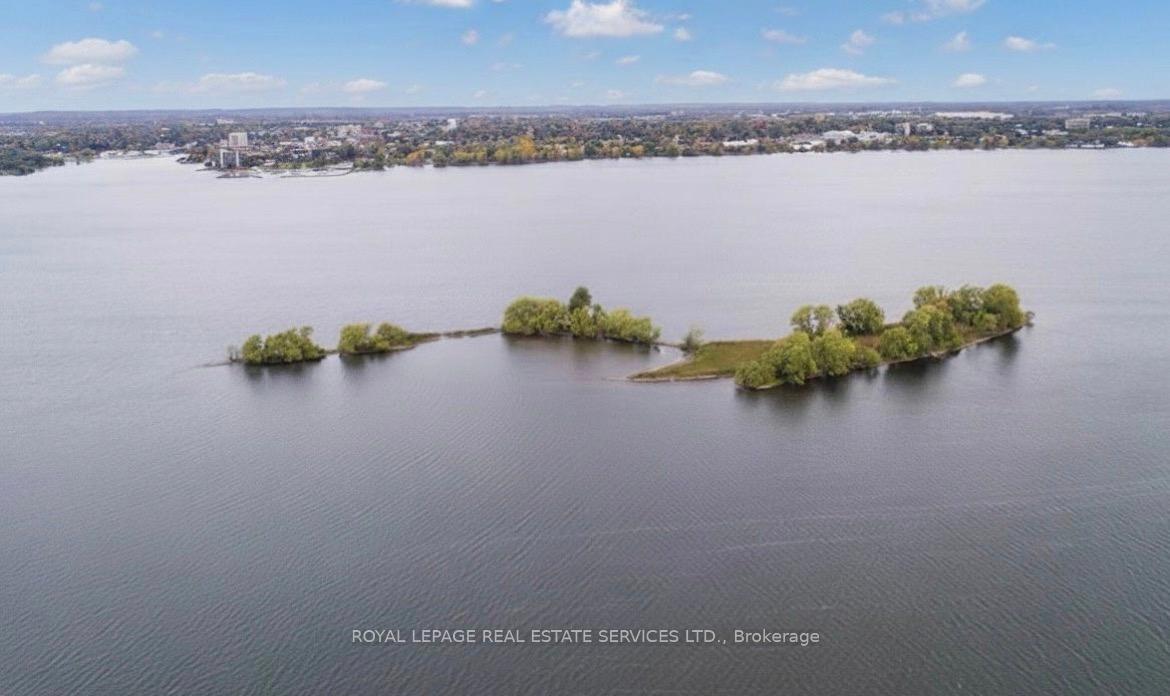 firmans-island-prince-edward-county-ontario-x13750408
