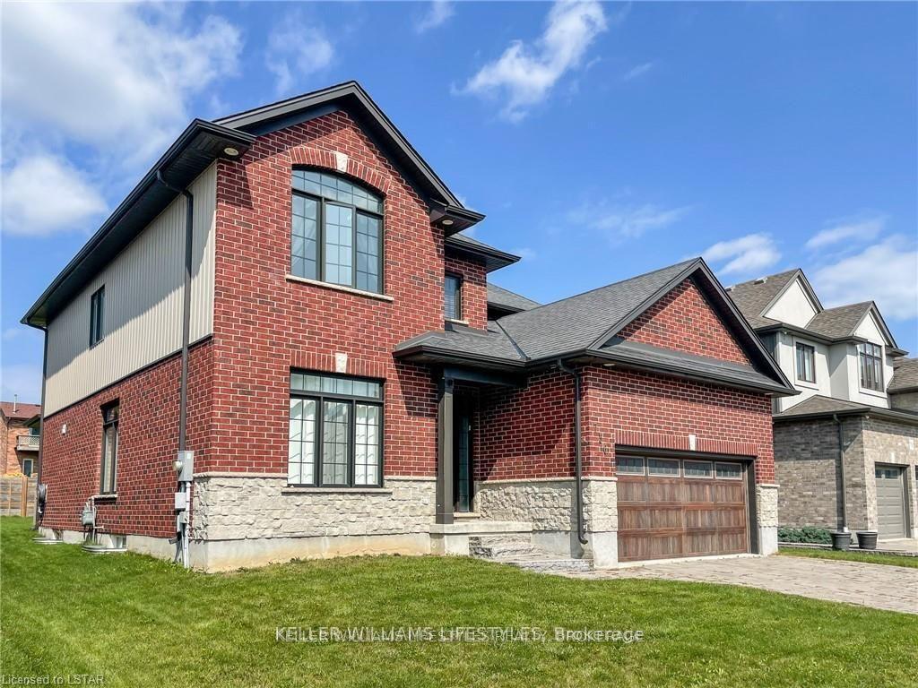 756-hickorystick-london-north-ontario-x13750440