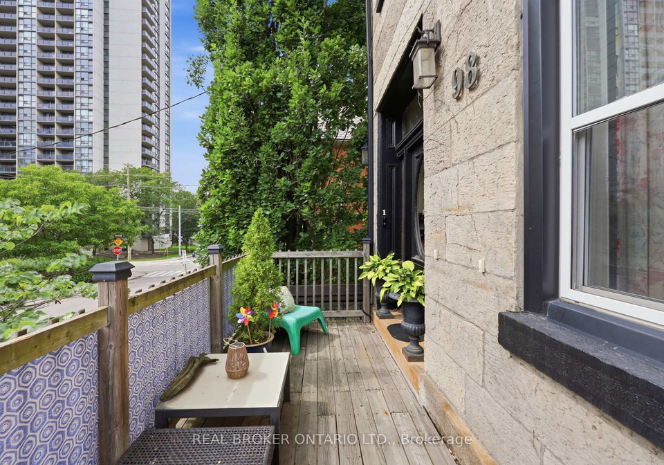 98-duke-street-hamilton-ontario-x13750586