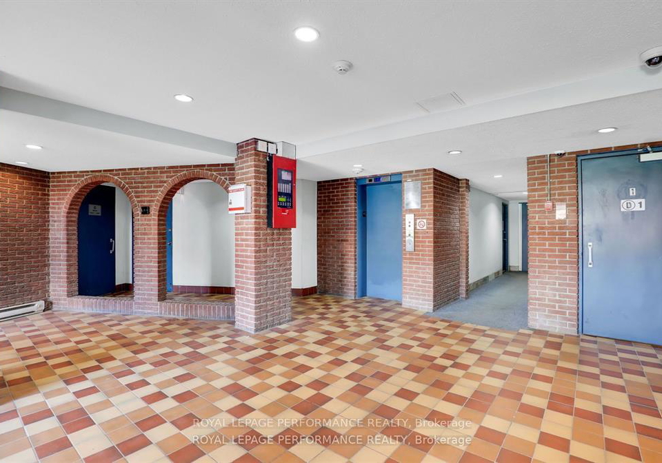 2044-arrowsmith-drive-ottawa-ontario-x13750862
