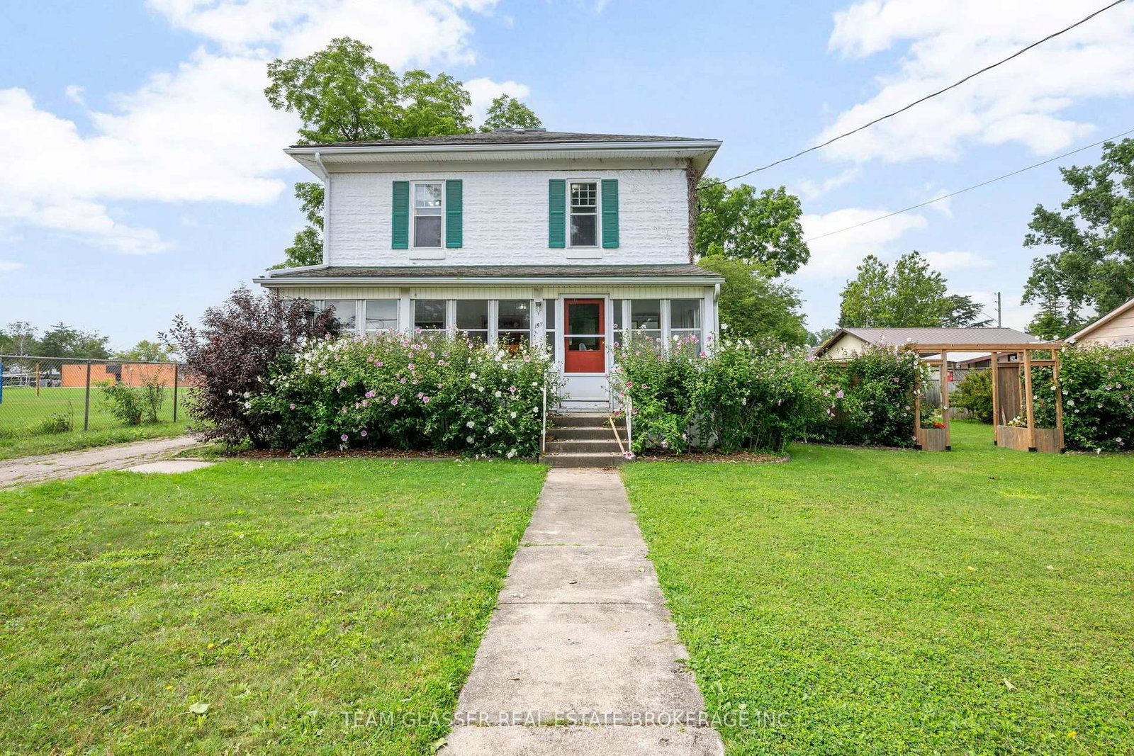 151-main-street-north-middlesex-ontario-x13750926