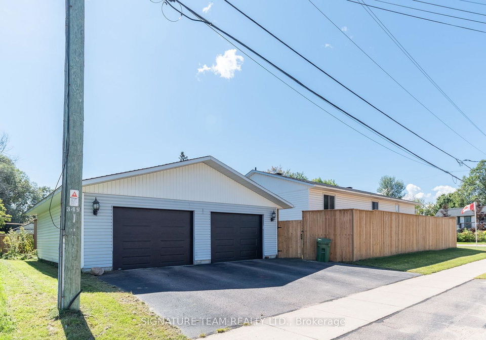 10-selkirk-street-petawawa-ontario-x13751056