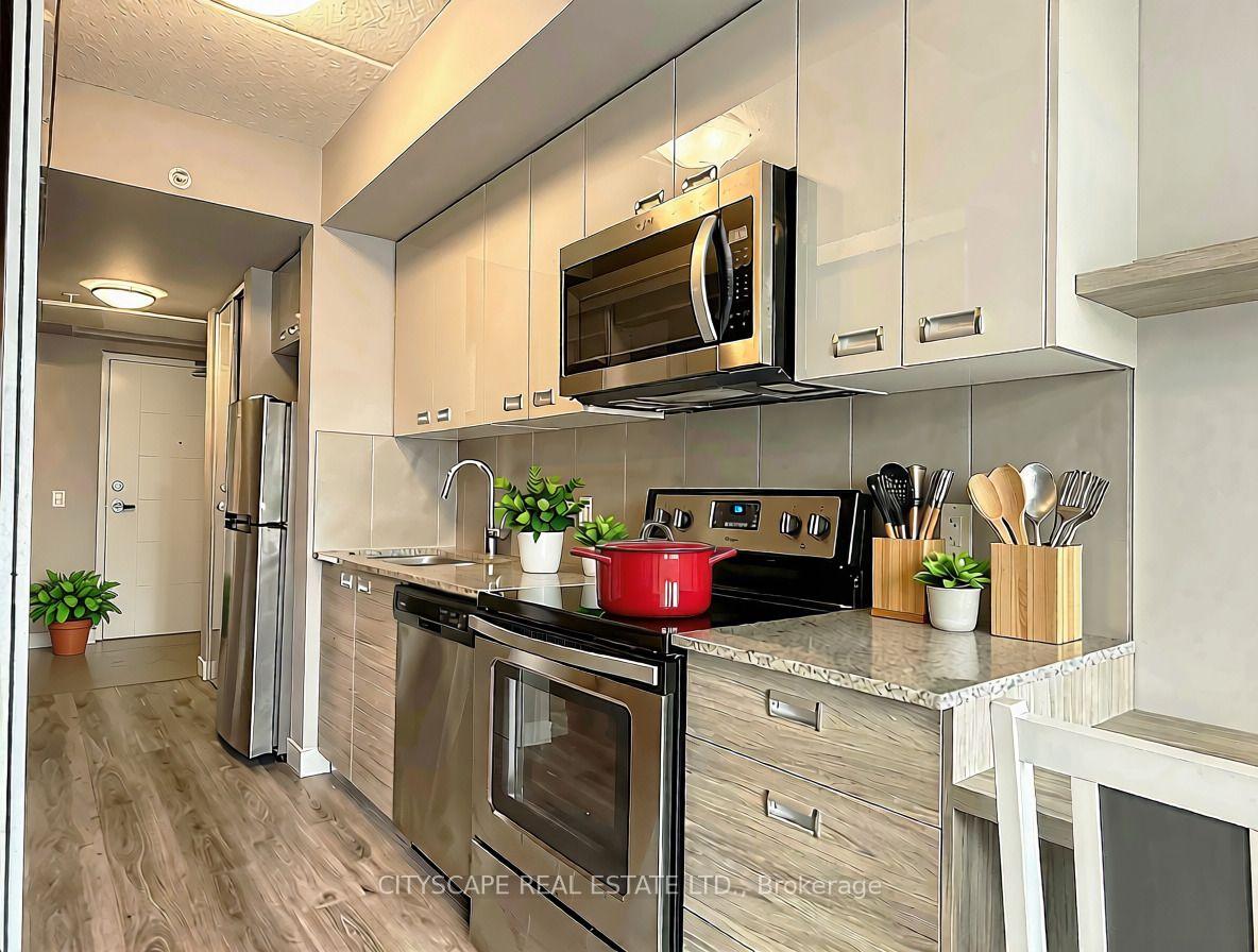 308-lester-street-waterloo-ontario-x13751246