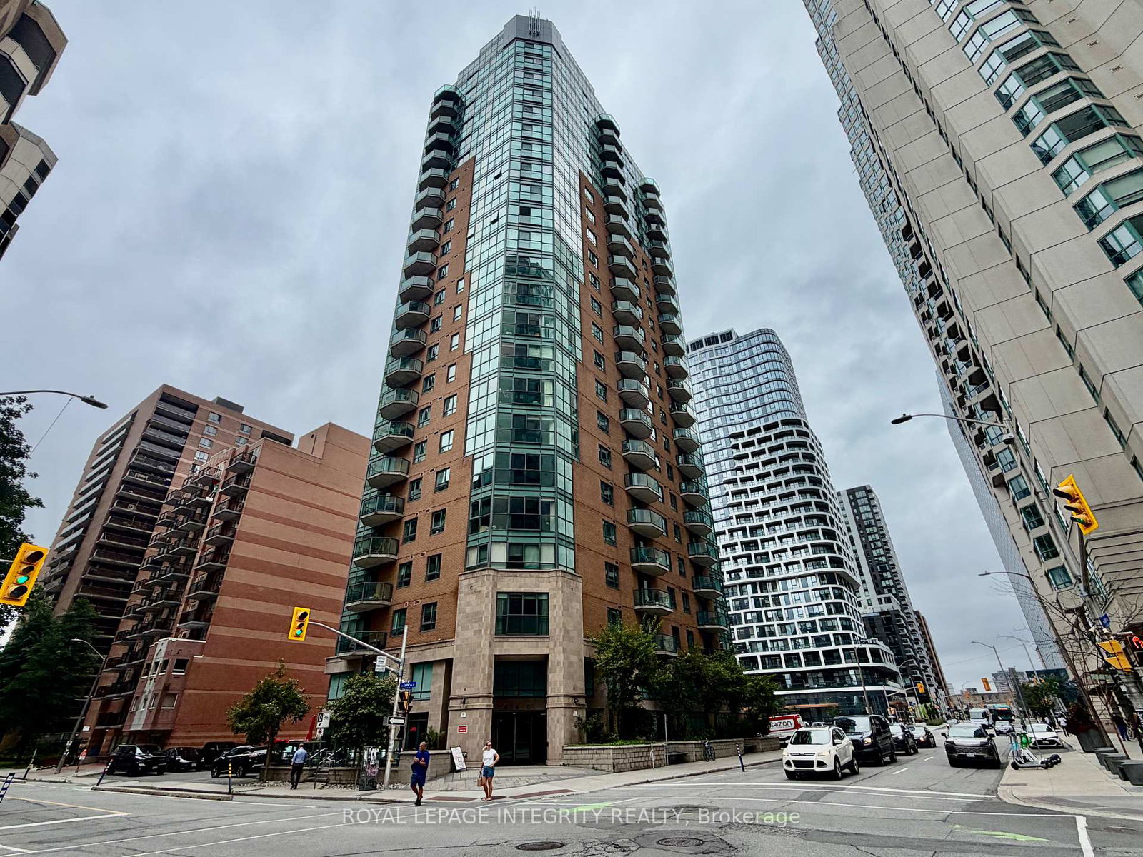 445-laurier-avenue-w-ottawa-ontario-x13751330