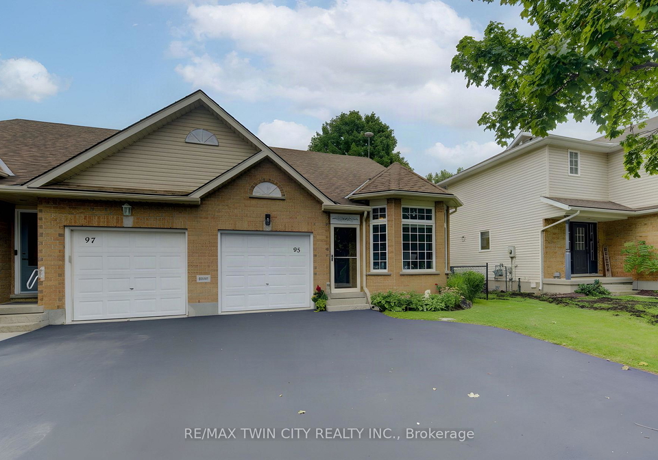 95-york-street-e-centre-wellington-ontario-x13751406