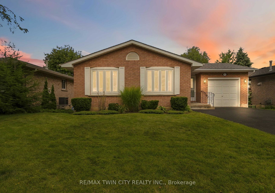 22-allensgate-drive-brantford-ontario-x13751440