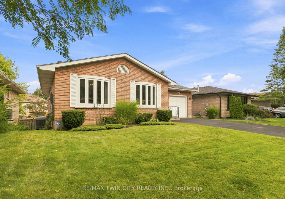 22-allensgate-drive-brantford-ontario-x13751440
