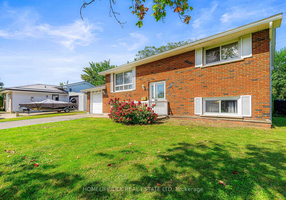 794-comstock-crescent-brockville-ontario-x13751496