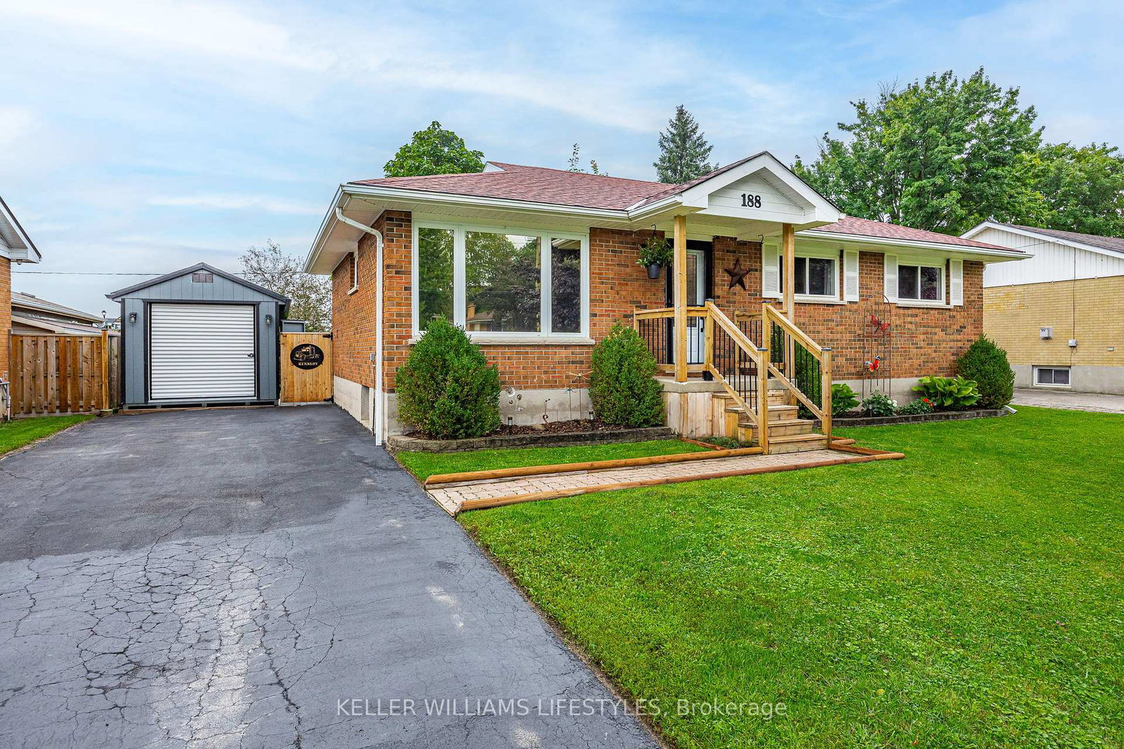 188-queen-street-north-middlesex-ontario-x13751710