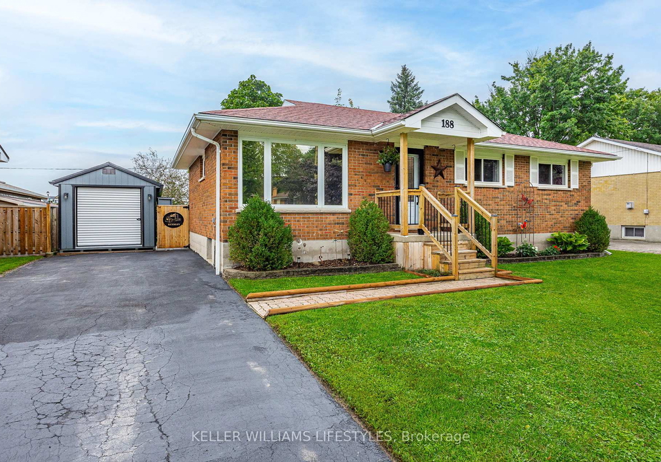 188-queen-street-north-middlesex-ontario-x13751710