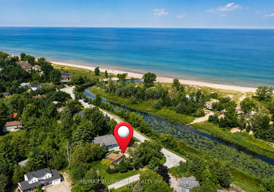9997-edward-street-lambton-shores-ontario-x13751730