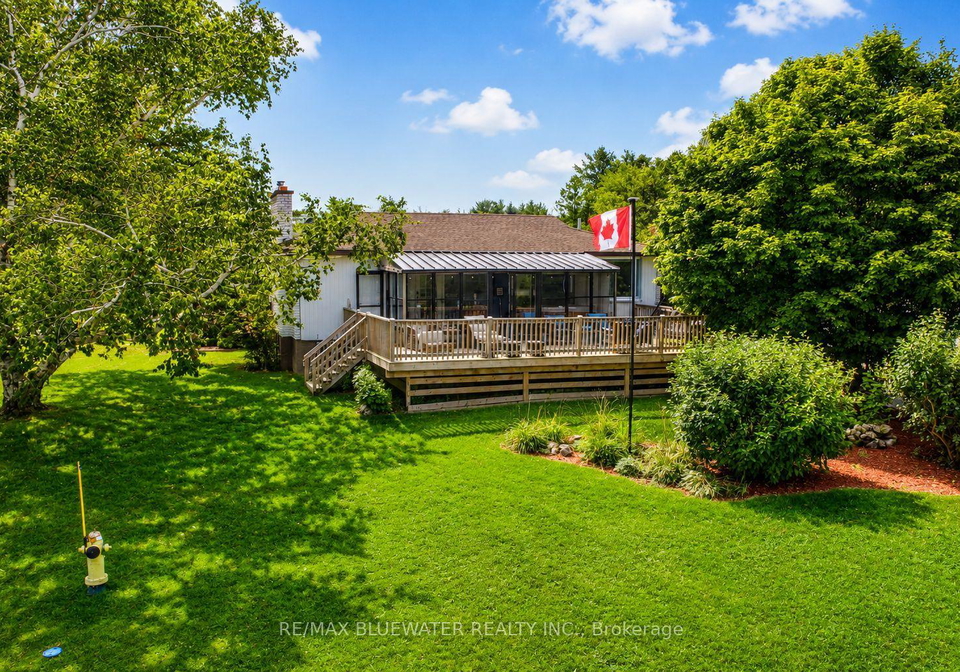 9997-edward-street-lambton-shores-ontario-x13751730